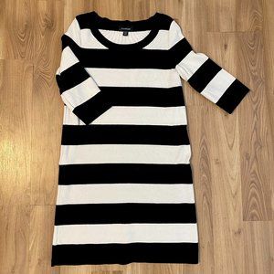 Le chateau knit dress